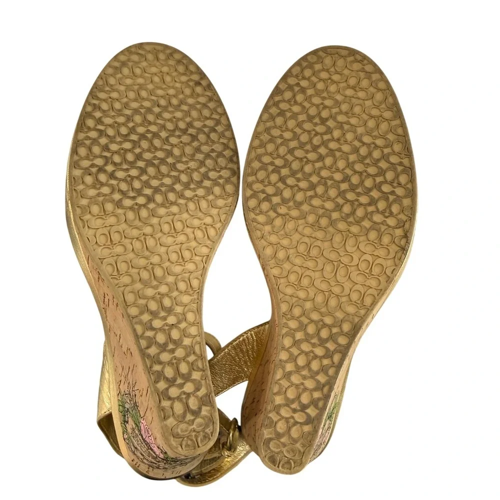 Coach Floral Cork Wedge Sandals‎ Gold Leather Chain Accent Ankle Strap Size 8B